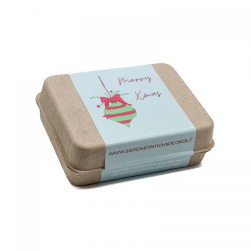 CONFEZIONE REGALO NATALIZIA: SHAMPOO SOLIDO THE NERO E BERGAMOTTO + SAPONETTA ARTIGIANALE ALL'ARANCIA & CANNELLA