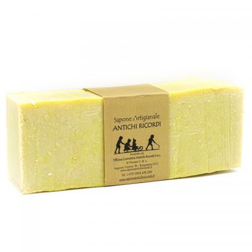 Pain de savon artisanal à la pomme verte