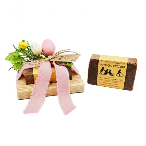 CONFEZIONE PORTASAPONE IN LEGNO CON SAPONETTA - 100GR