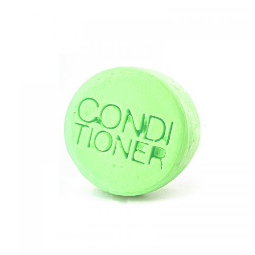SOLID BABY CONDITIONER WITH WATERMELON AND CUCUMBER Gli Sfuselli® ZERO WASTE
