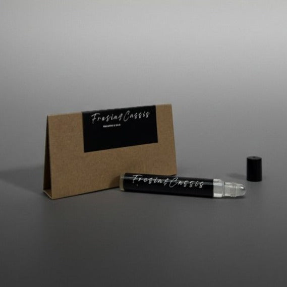 FREESIA AND CASSIS ROLL-ON OIL PERFUME - 15ml