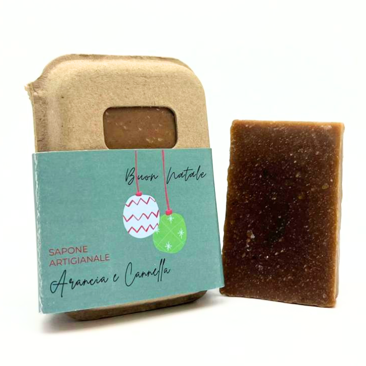 SAPONE DI NATALE ALL'ARANCIA E CANNELLA IN PACKAGING DI CARTONE RICICLATO