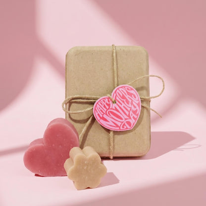 Cadeau de savon cœur et fleur pour la fête des femmes ou la fête des mères
