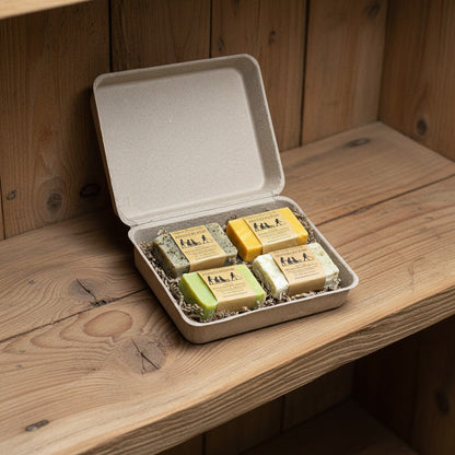 VALENTINE'S DAY GIFT SET: 4 BARS OF ARTISAN SOAP WITH A STRAW LINER - 100g each